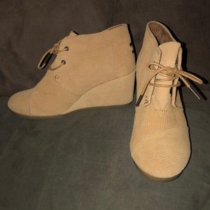 Toms Wedges